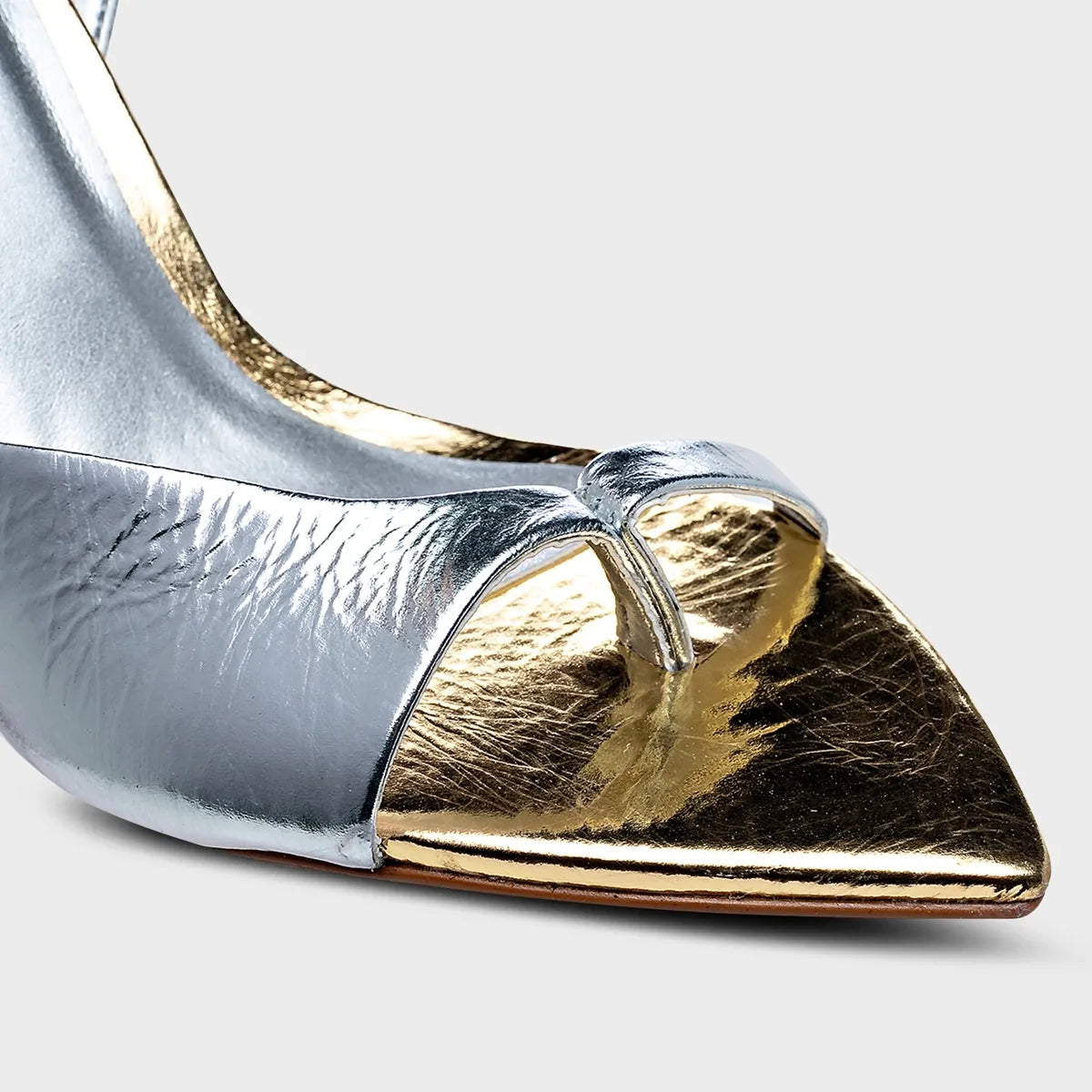 Sandalia Carrano Classy Salto Fino Couro Couro