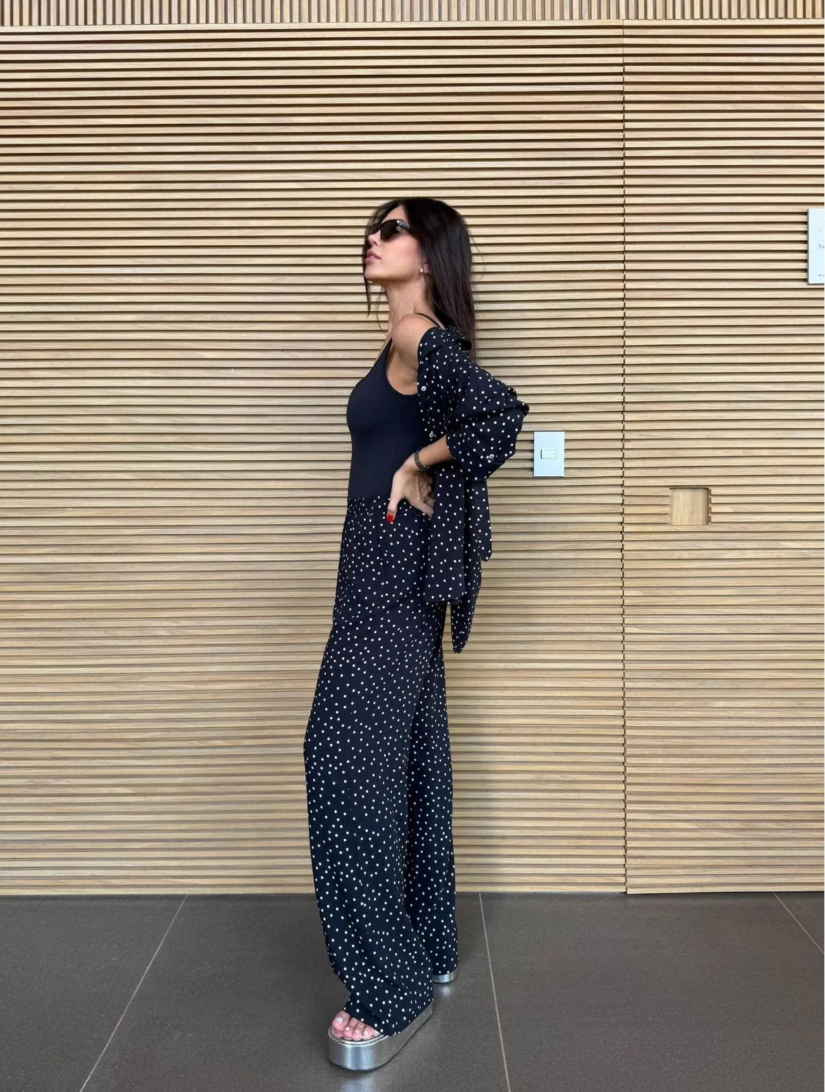 Conjunto Cloude Liana Preto Poá