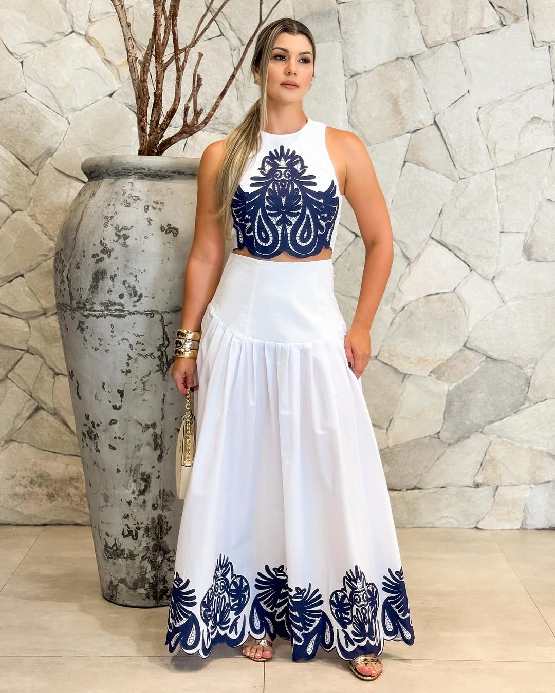 Conjunto Amarante Aline Off Bordado
