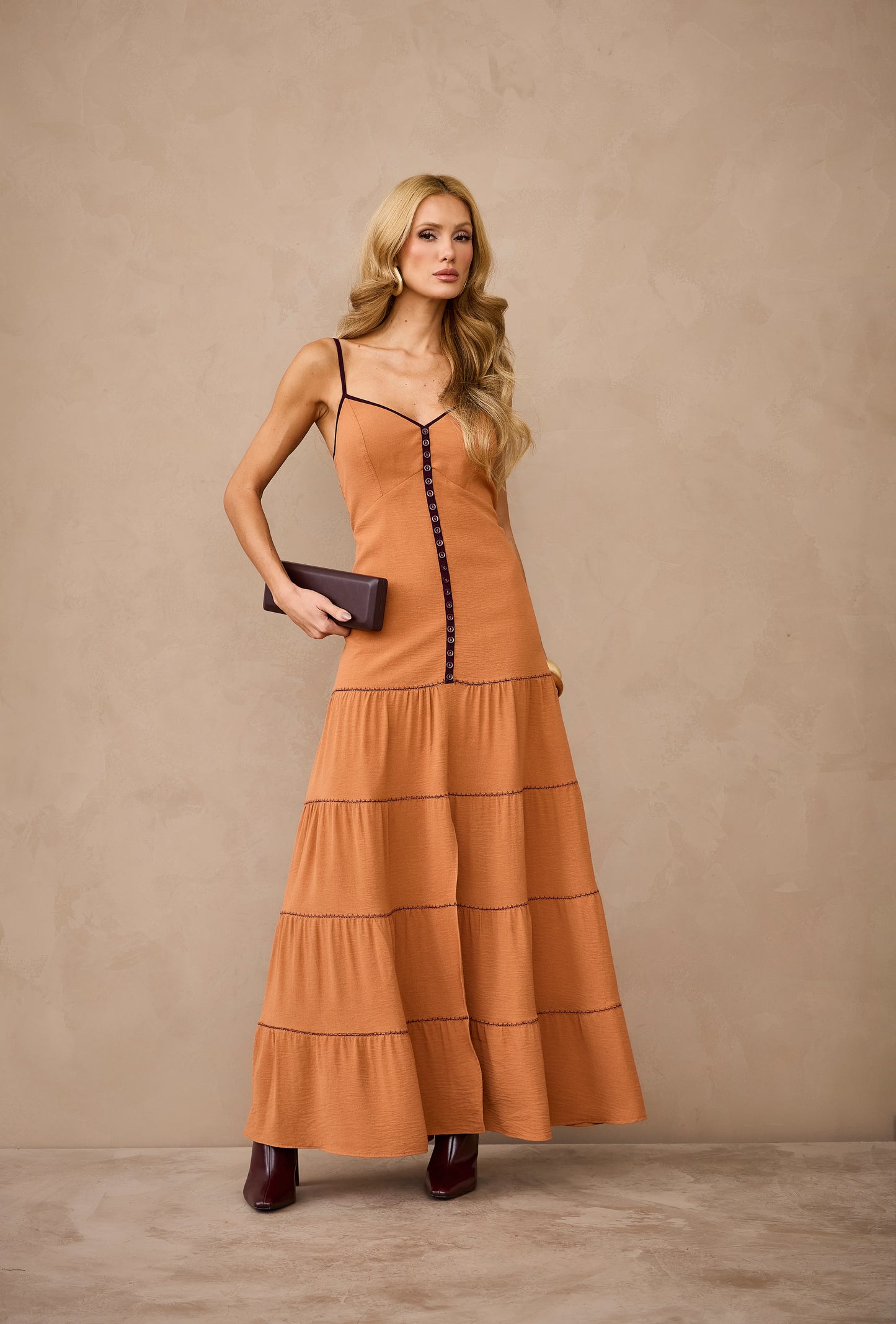 VESTIDO ARTSY ANTONELA TERRACOTA