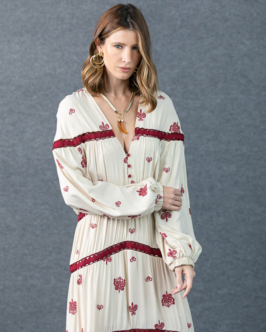 Vestido Anne Fernandes Alice Off Bordado