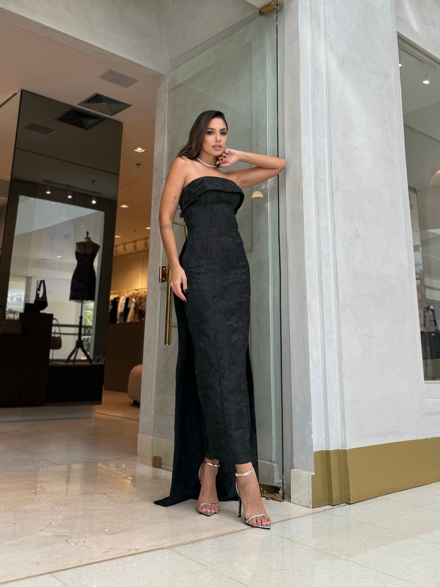 Vestido Dpsco Giorgia Midi Preto