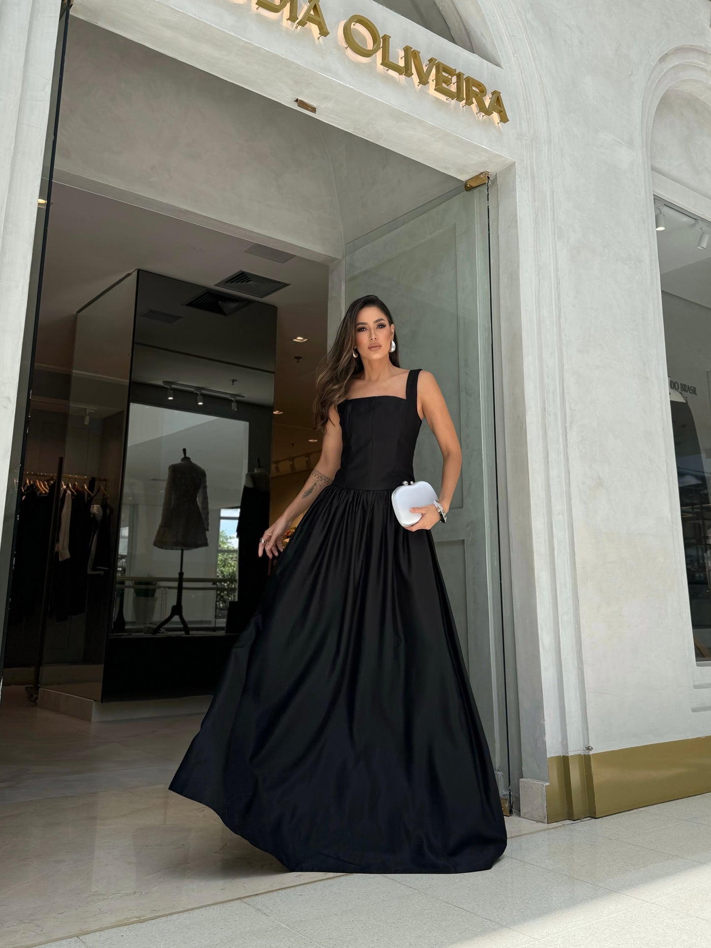 Vestido Lalibela Rosana Tafeta Preto