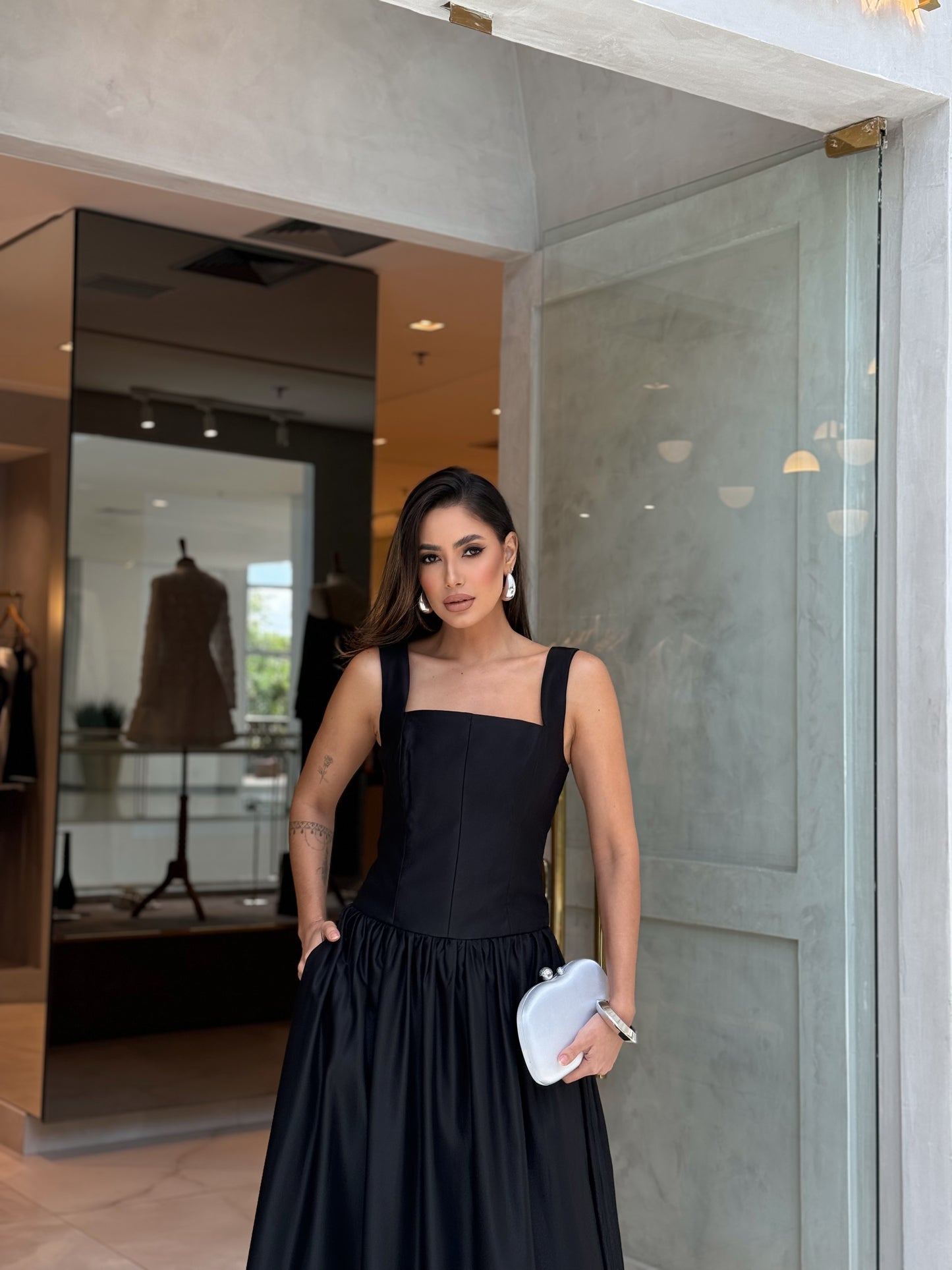 Vestido Lalibela Rosana Tafeta Preto