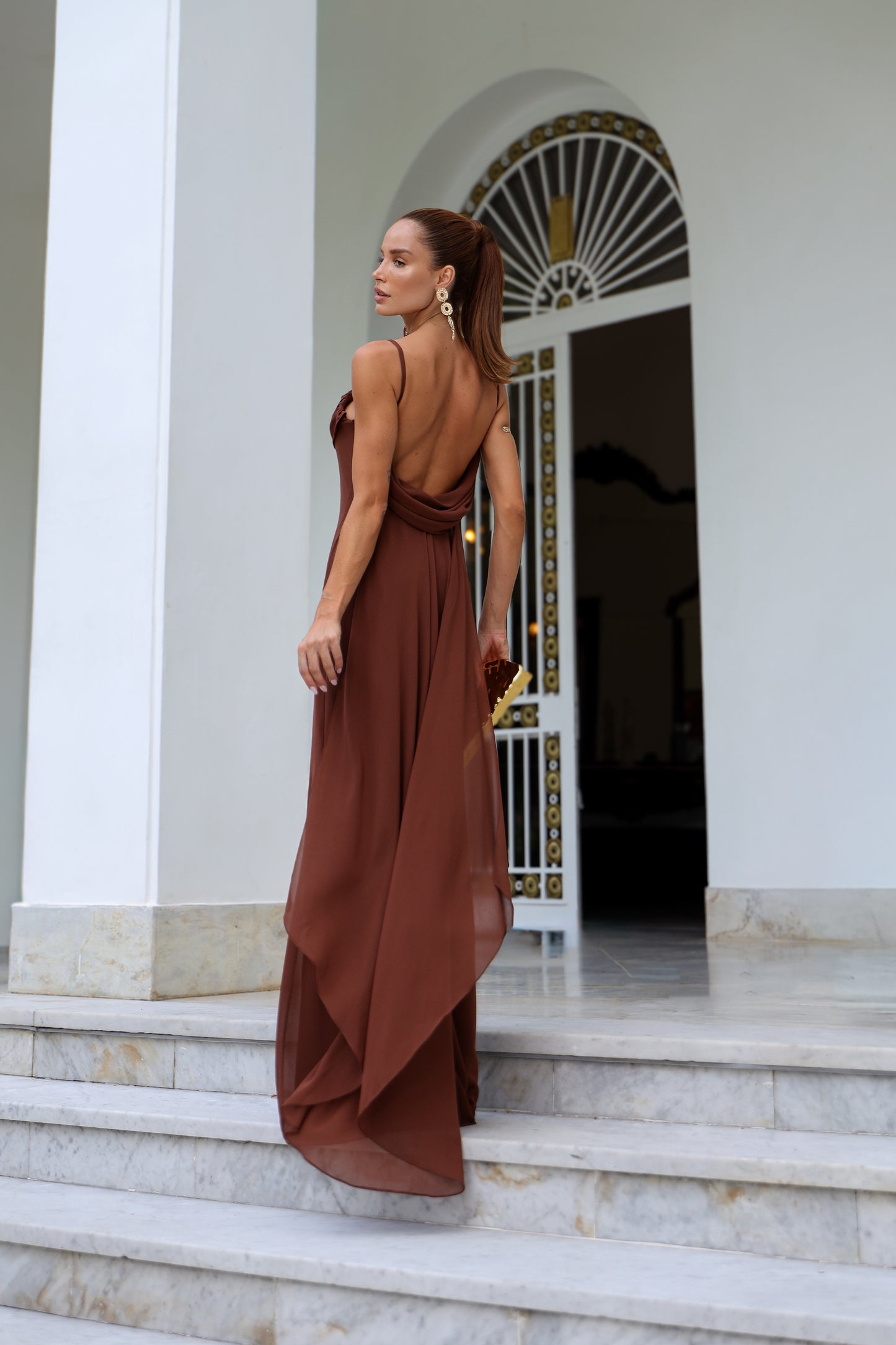 VESTIDO AMICCI DEGAGE MARROM