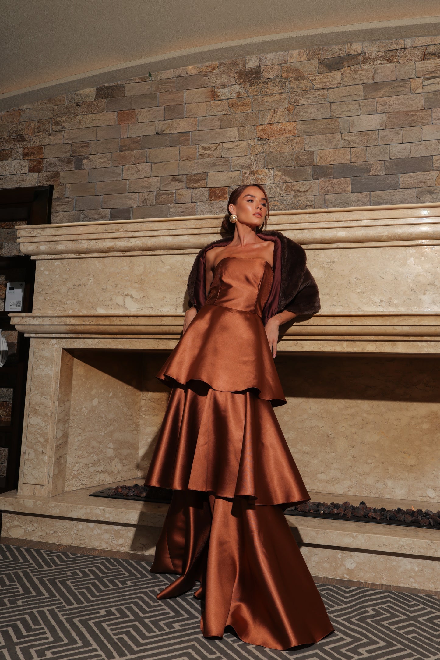 VESTIDO AMICCI AURORA MARROM