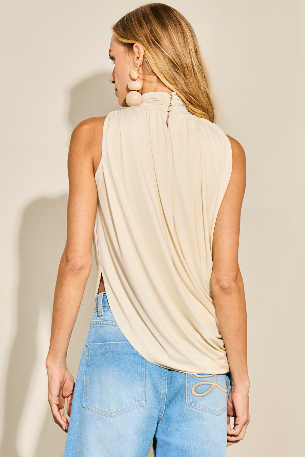 BLUSA LULEG ASSIMÉTRICA JERSEY AREIA