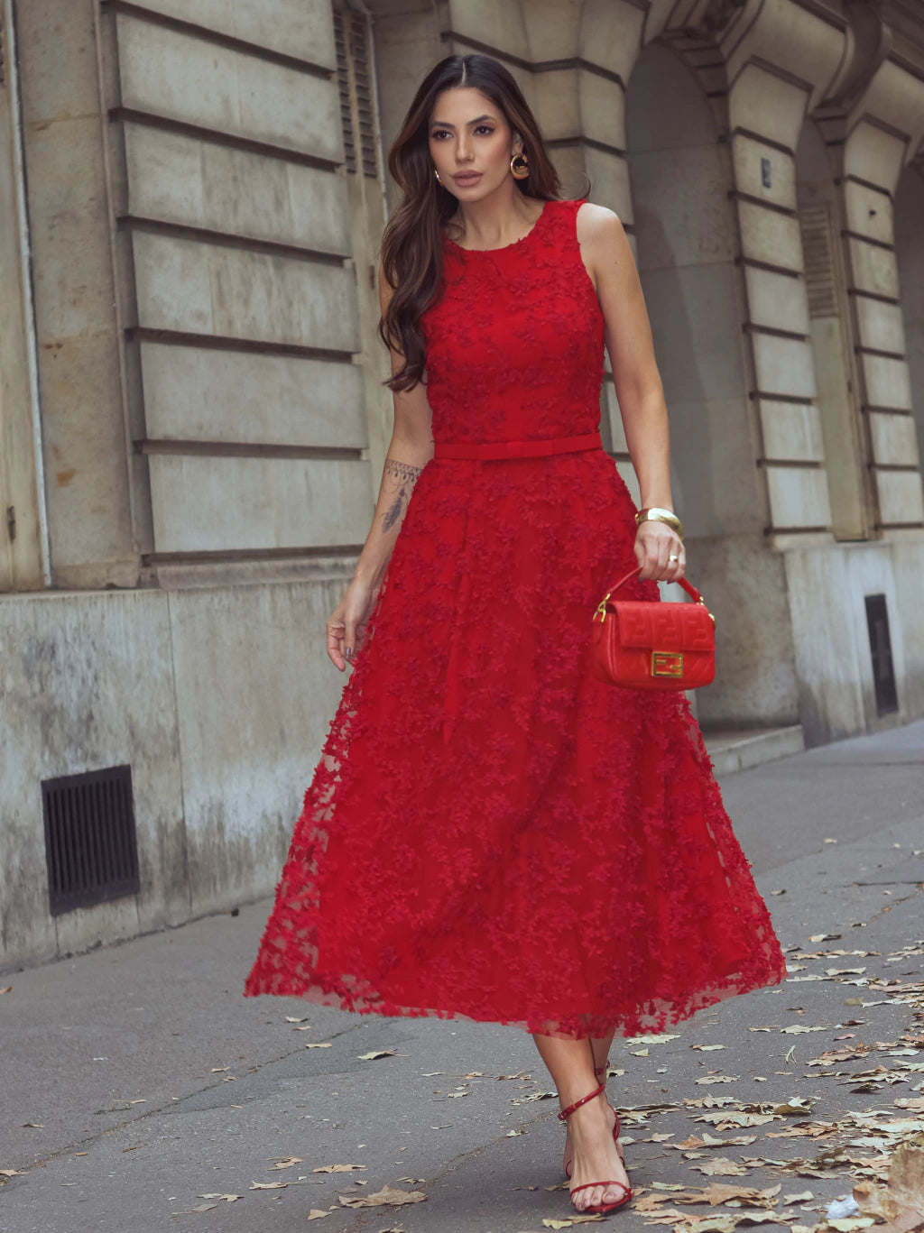 Vestido luzia fazzolli tule bordado e alfaiataria verm