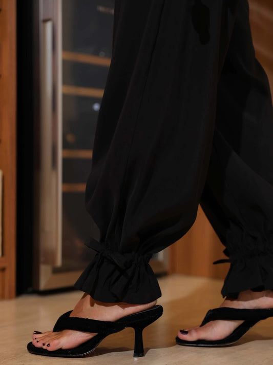 CALÇA LUZIA FAZZOLLI ALADIM AMARRAÇÃO PRETO