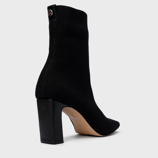 BOTA CARRANO MALHA MACIA PRETO