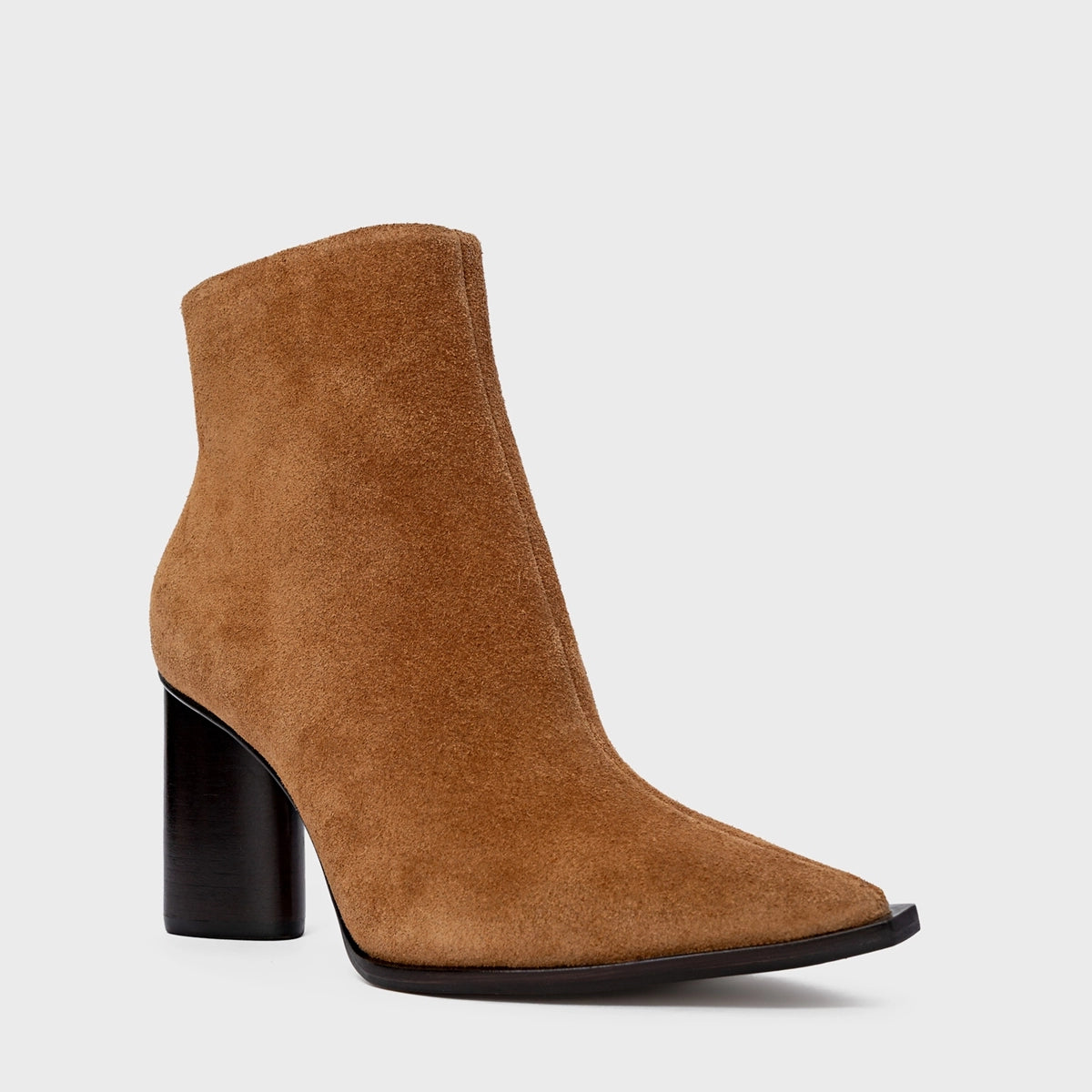 BOTA CARRANO SALTO OVAL COURO SUEDE