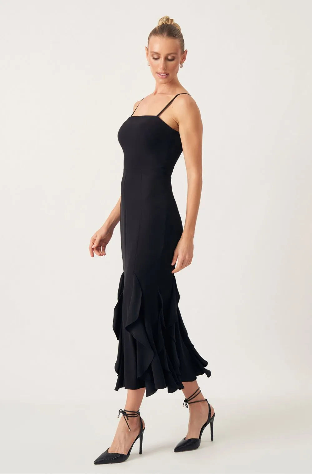 Vestido Dpsco Melissa Midi Preto