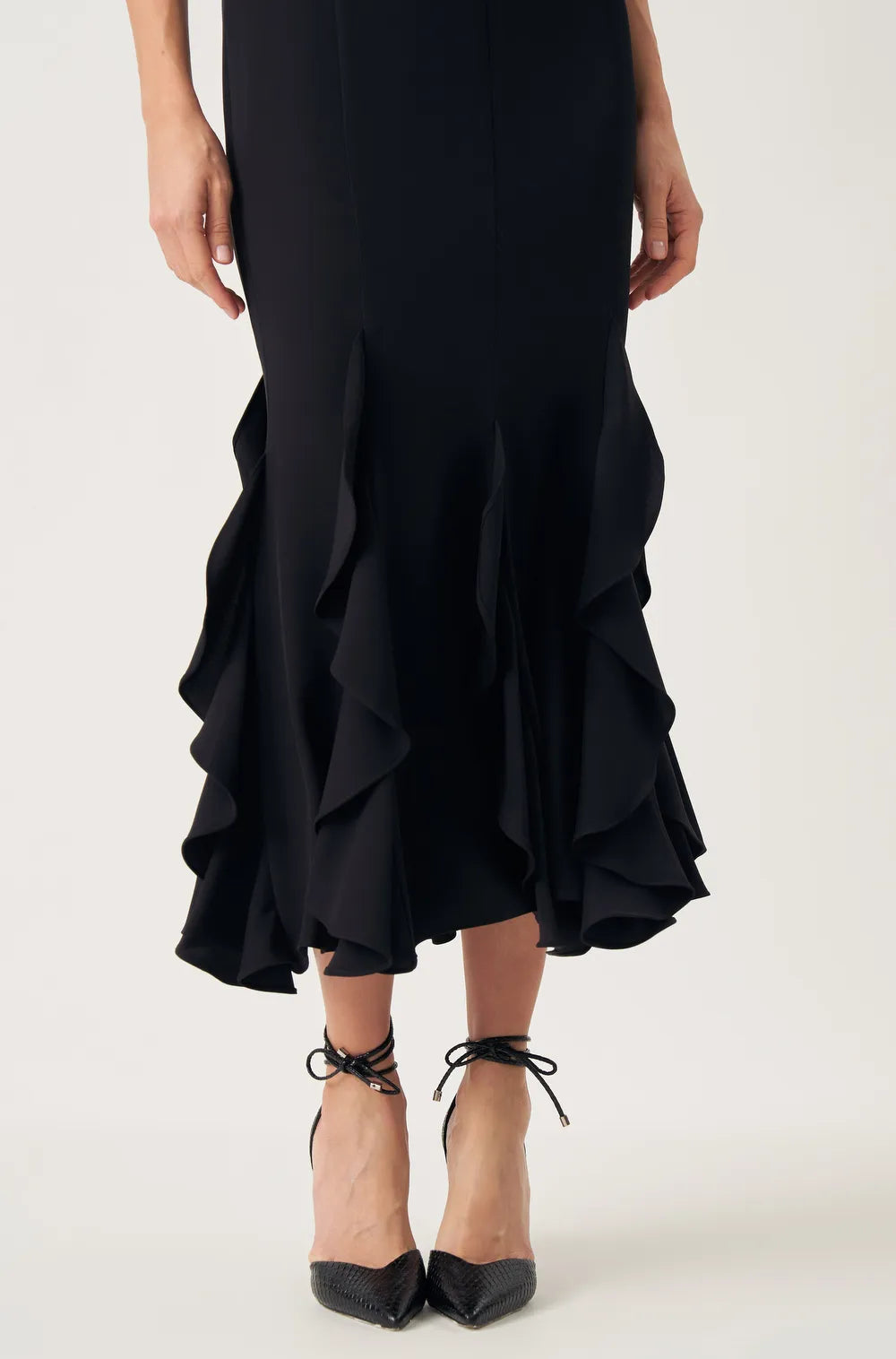 Vestido Dpsco Melissa Midi Preto