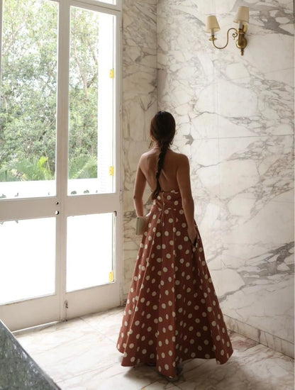 VESTIDO CLOUDE HILDA TERRA COM POA