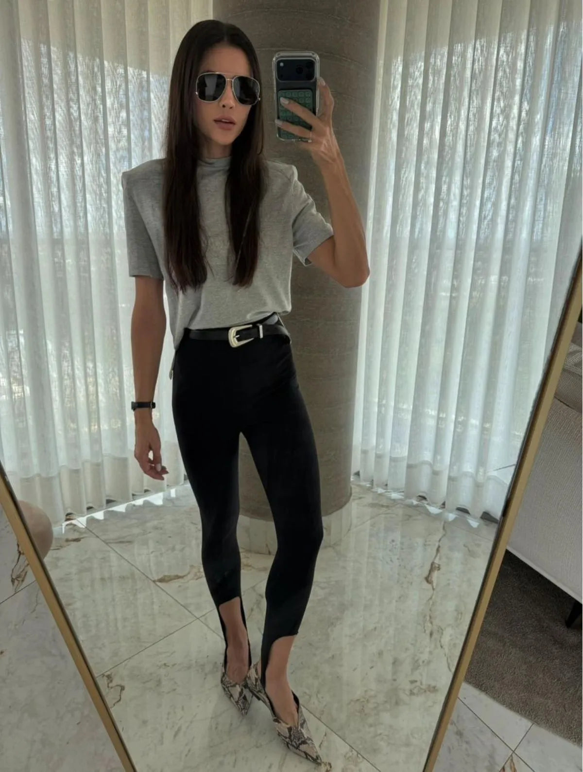 CALÇA CLOUDE CAROL PRETO