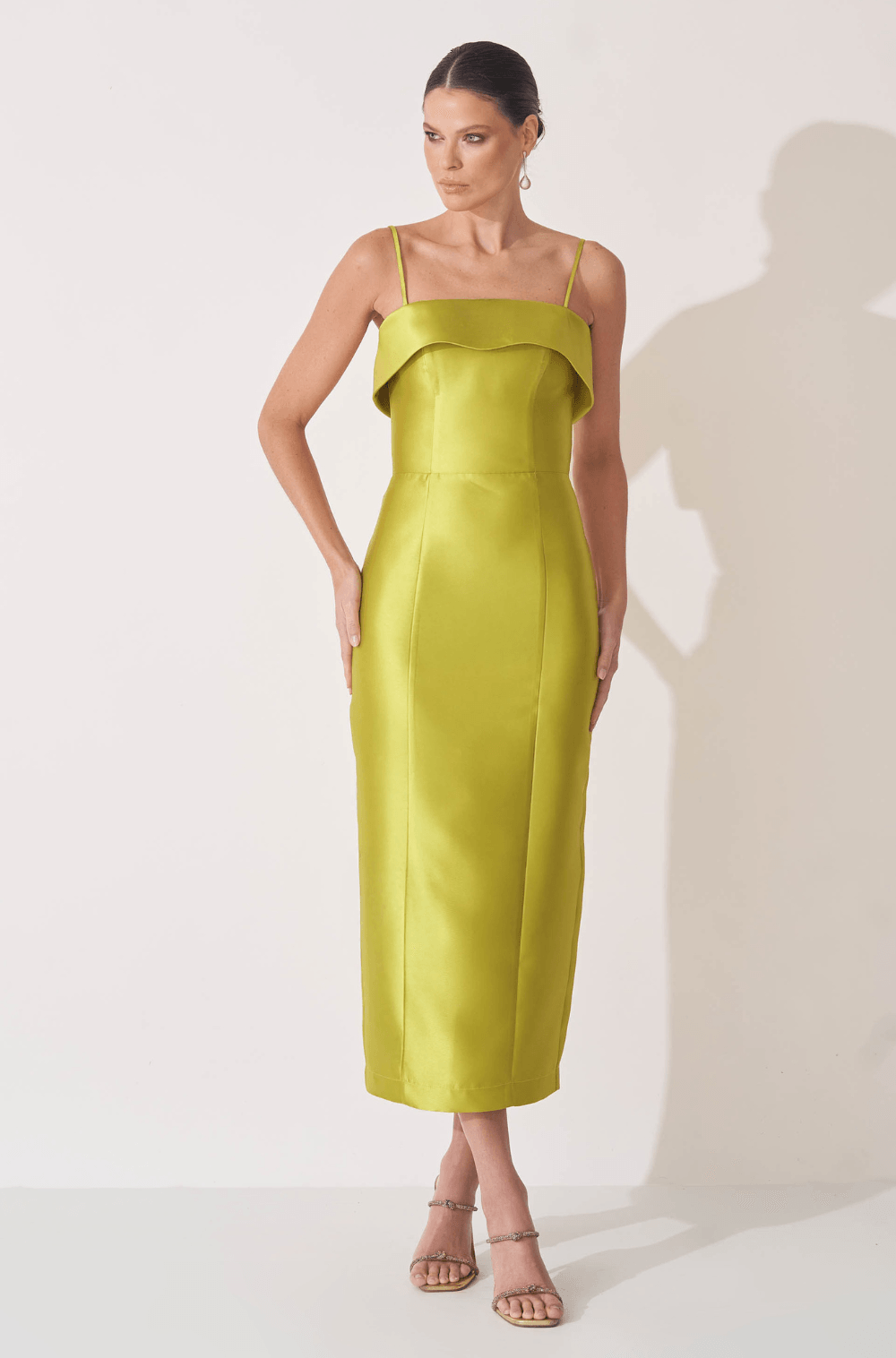 VESTIDO DPSCO MIDI ELIS VERDE AVOCADO