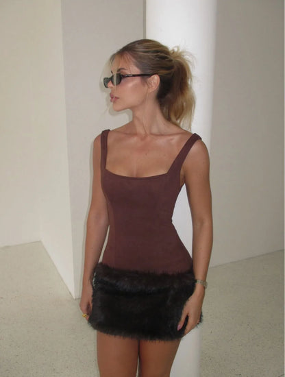 VESTIDO CLOUDE LIA MARROM