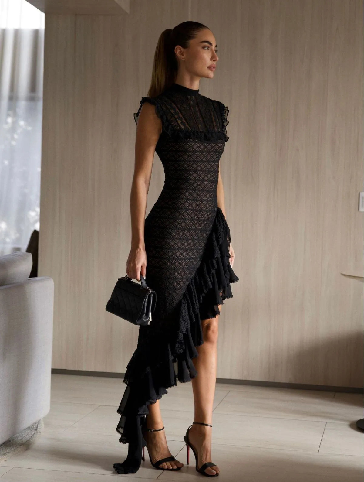 VESTIDO CLOUDE BETANIA PRETO