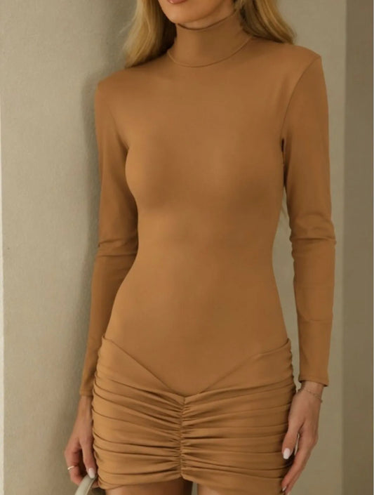 VESTIDO HILDA CARAMELO