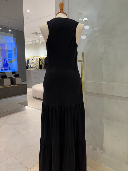 Vestido Elanova Nahiara Preto