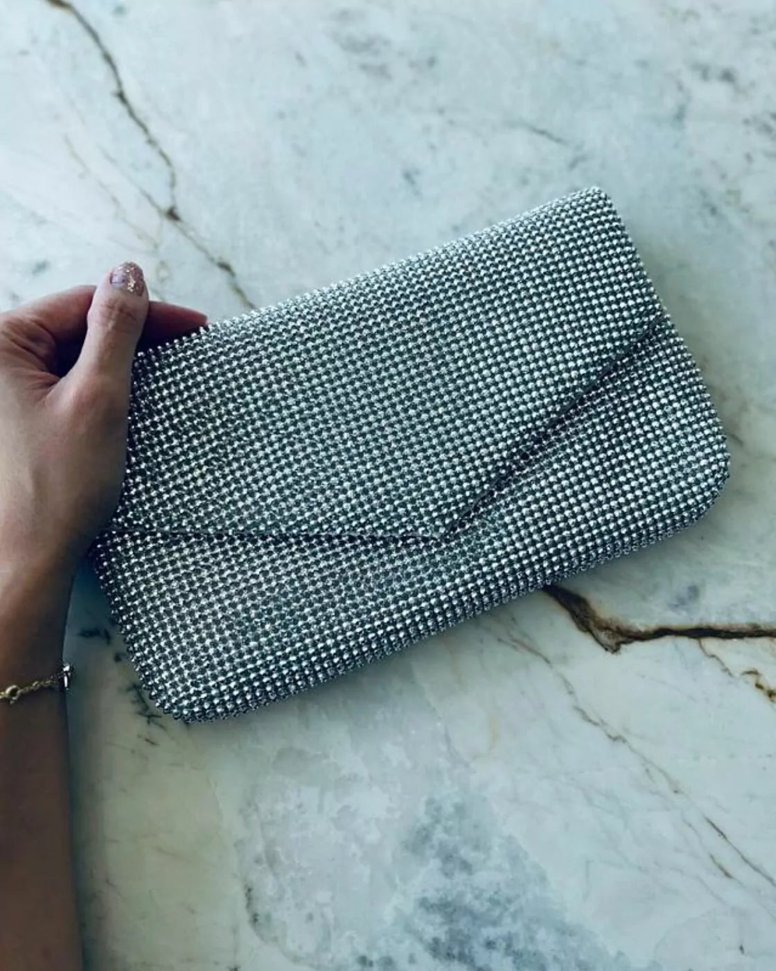 Clutch Bel Analu Strass Prata