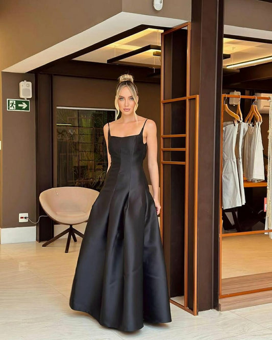 Vestido Anne Fernandes Marcia Alcinha Preto