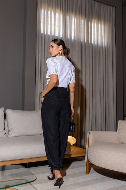 BLUSA LUZIA FAZZOLLI LINHO DETALHE RENDA OFF