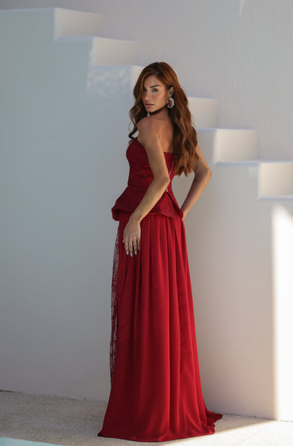 CONJUNTO AMICCI PEPLUM E RENDA CHANTILLY