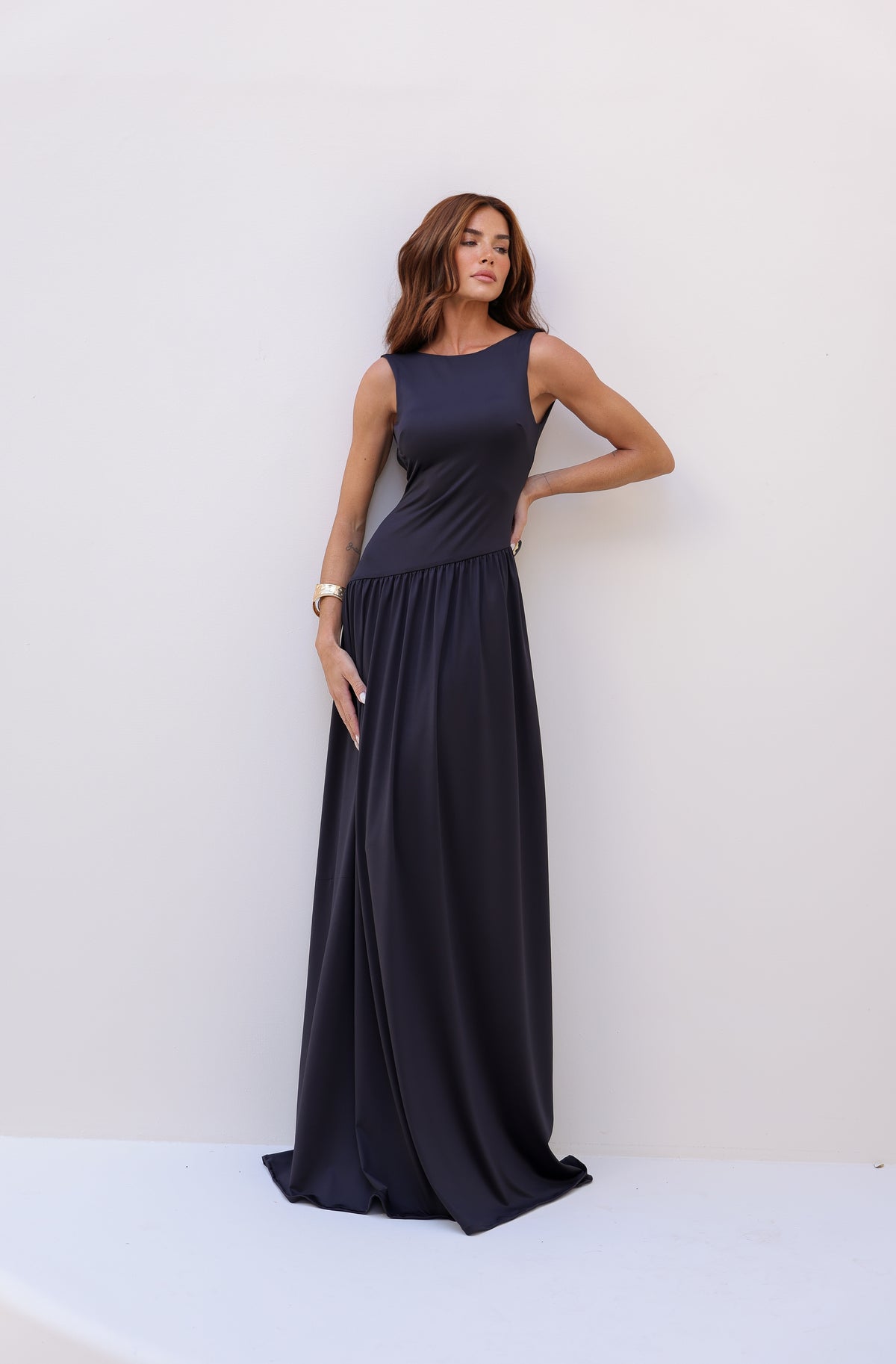 VESTIDO AMICCI LONGO DECOTE COSTAS C ECHARPE