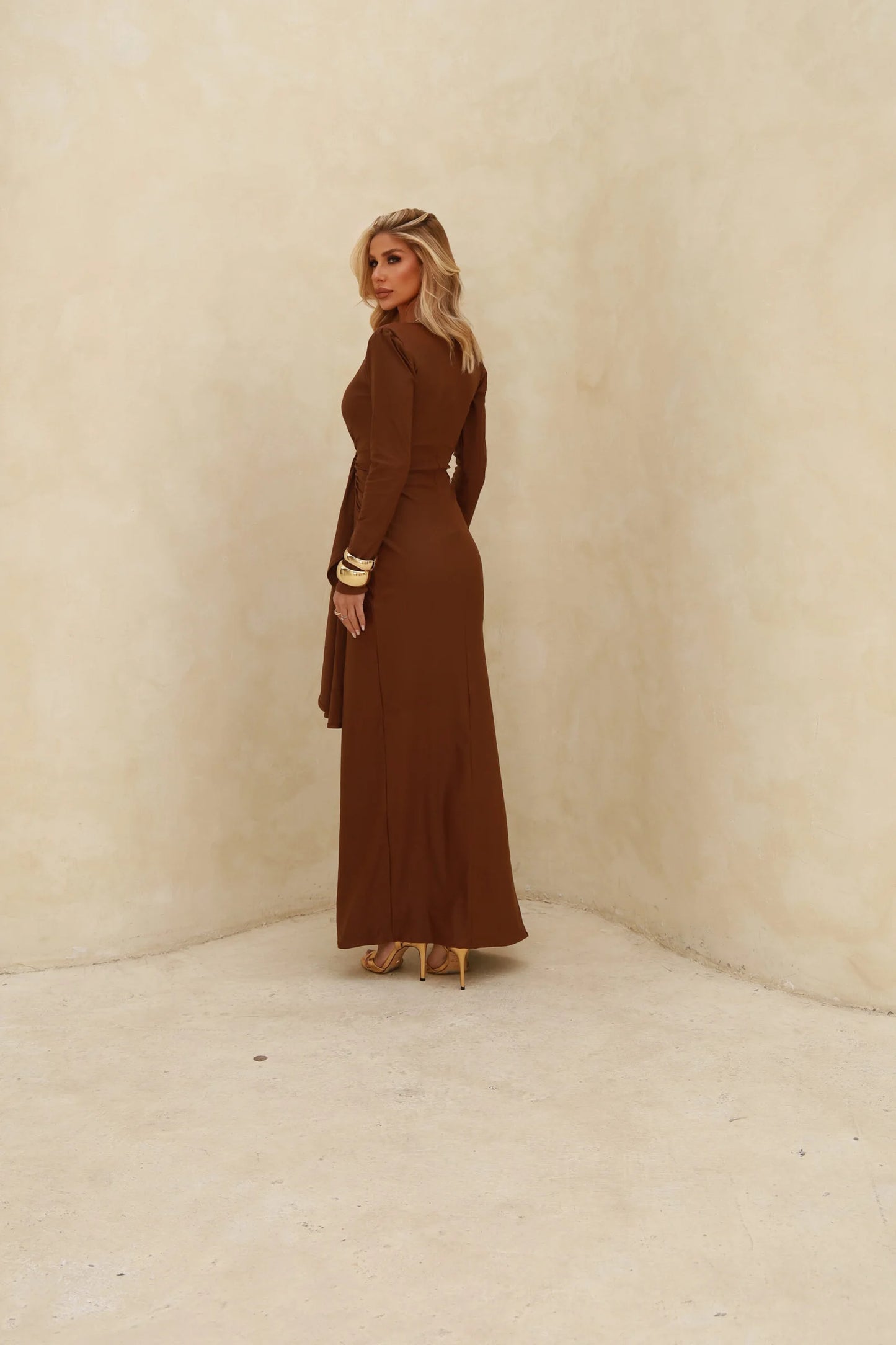 VESTIDO ZAYA ANA PAULA MARROM