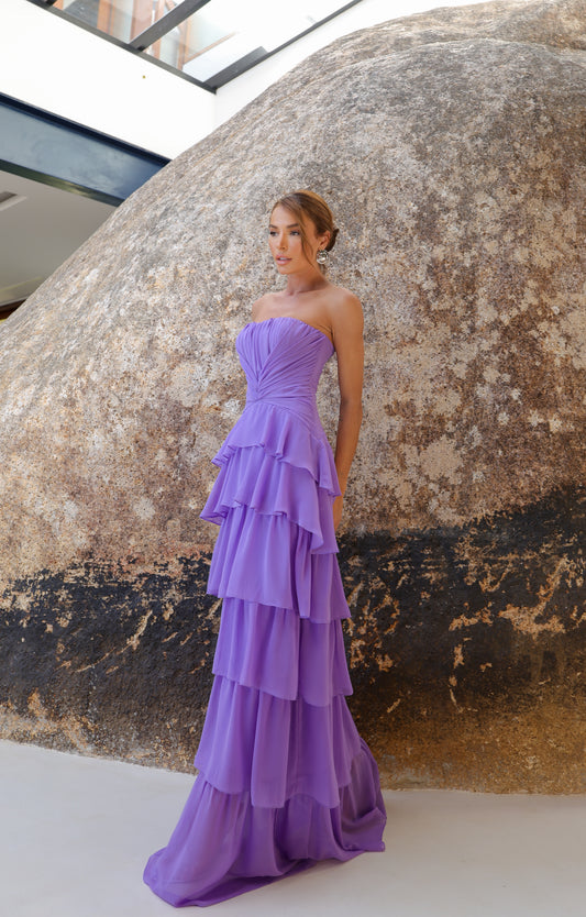 VESTIDO AMICCI LONGO DE CHIFFON E BABADOS