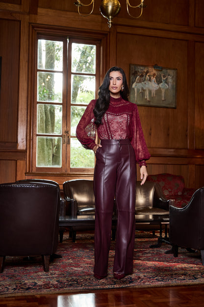 BLUSA LUZIA FAZZOLLI RENDA C ENTREMEIO VINHO
