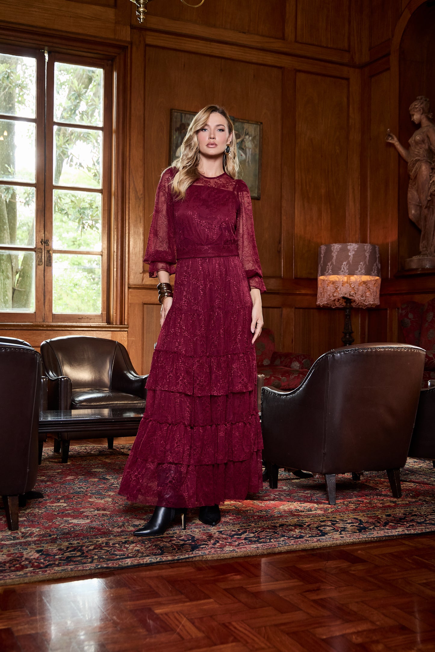 VESTIDO LUZIA FAZZOLLI RENDA COM FAIXA VINHO