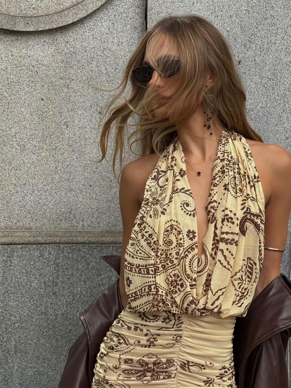Vestido cloude nagila estampado amarelo