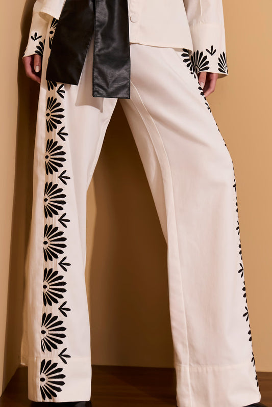 CALÇA LULEG SARJA C BABADOS OFF WHITE