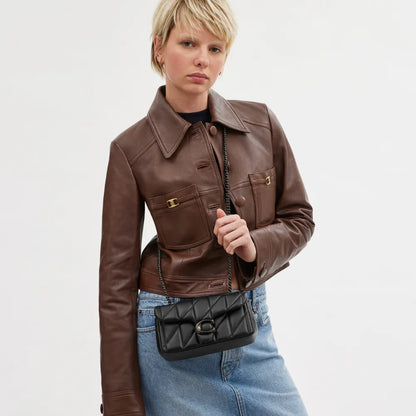 Bolsa Coach  With Quilling