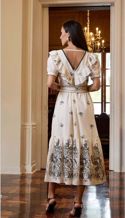 VESTIDO LUZIA FAZZOLLI VOIL BORDADO FLORAL CRU/PRETO