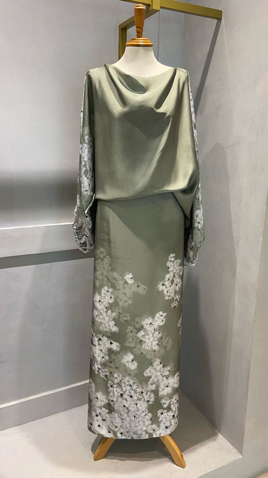 Conjunto Arte Sacra Oliva Verde Floral