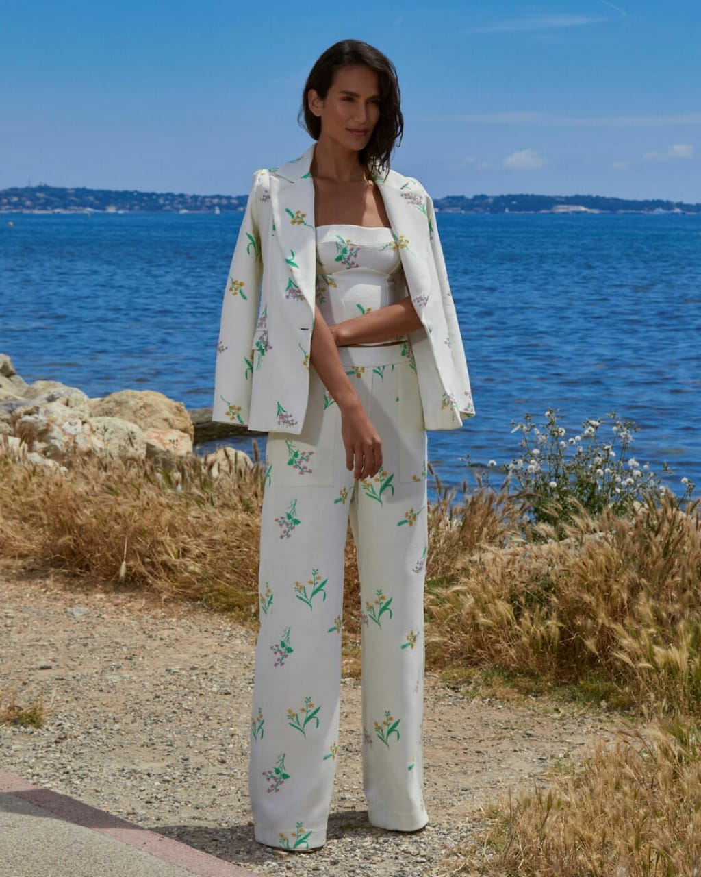 Conjunto Anne Fernandes Bella Top, Calça E Blazer Flor