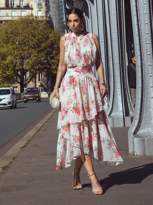 Vestido luzia fazzolli chiffon estam. Em camadas flor