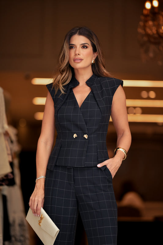 CONJUNTO LUZIA FAZZOLLI ALFAIATARIA LECLER PRETO