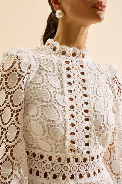 VESTIDO AVE RARA LOVELY LACE OFF WHITE